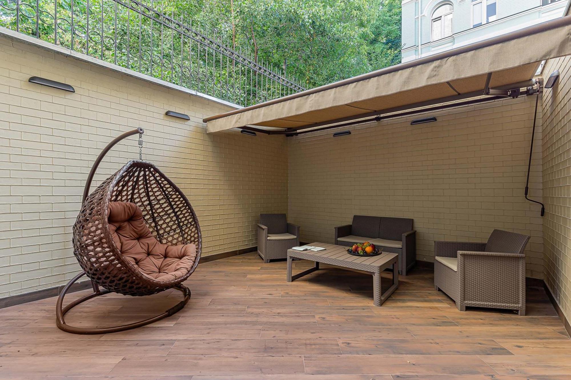 Hotel Queen Bee Kyiv
